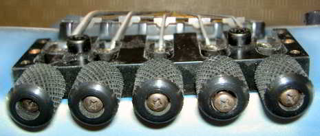 Hybrid Bridge Angle Technology for balanced attack and sustain